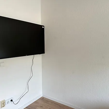 Mellowy Monteure, Tv, Kueche, Bad Apartment *