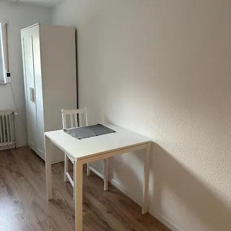 Mellowy Monteure, Tv, Kueche, Bad * Gaggenau